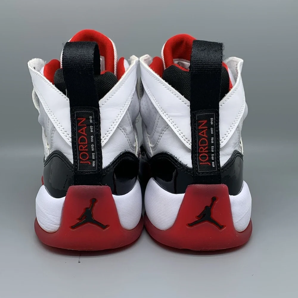 Jordan GS Jumpman Two Trey Basketball Shoes Men’s‎ Sz 6.5Y